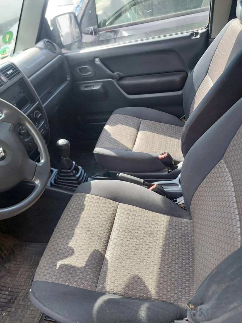 Suzuki Jimny 1.3 85КС, снимка 4 - Автомобили и джипове - 51720242
