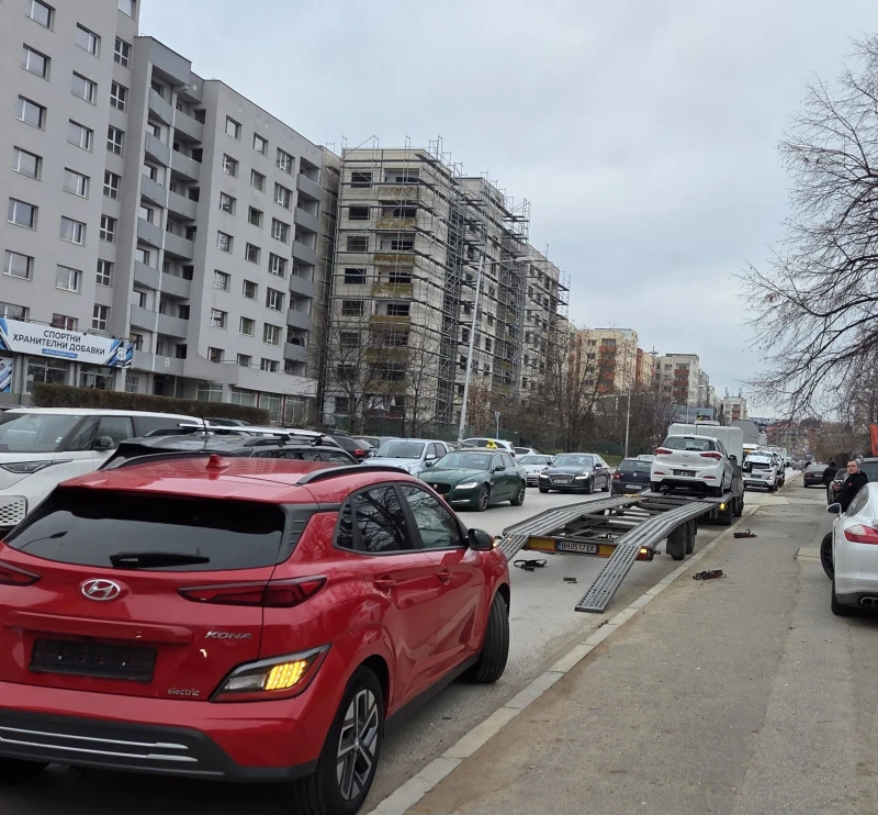 Hyundai Kona 64KWh/ГАРАНЦИОННА/SOH100%, снимка 17 - Автомобили и джипове - 52772594