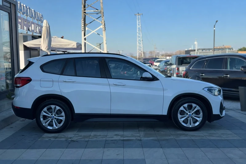 BMW X1 2021 XDRIVE Plug-in хибрид, снимка 8 - Автомобили и джипове - 52915366