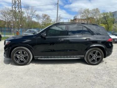 Mercedes-Benz GLE 400  * * CARFAX * * АВТО КРЕДИТ - изображение 3
