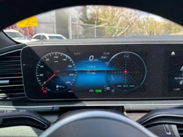 Mercedes-Benz GLE 400  * * CARFAX * * АВТО КРЕДИТ - изображение 8