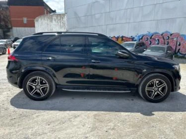 Mercedes-Benz GLE 400  * * CARFAX * * АВТО КРЕДИТ - изображение 5