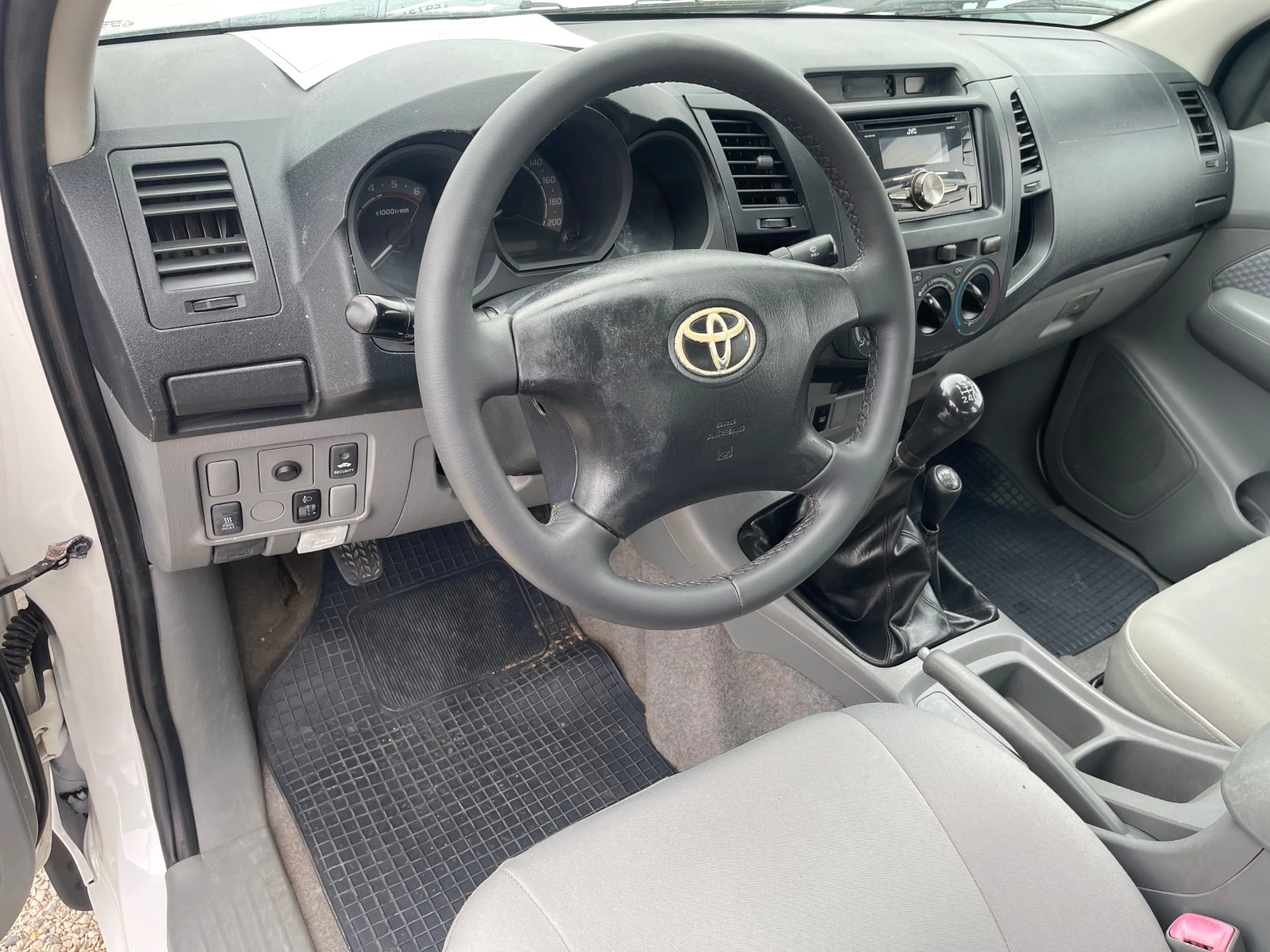 Toyota Hilux 2, 5D 4x4, lo/hi, , ., usb | Mobile.bg   16