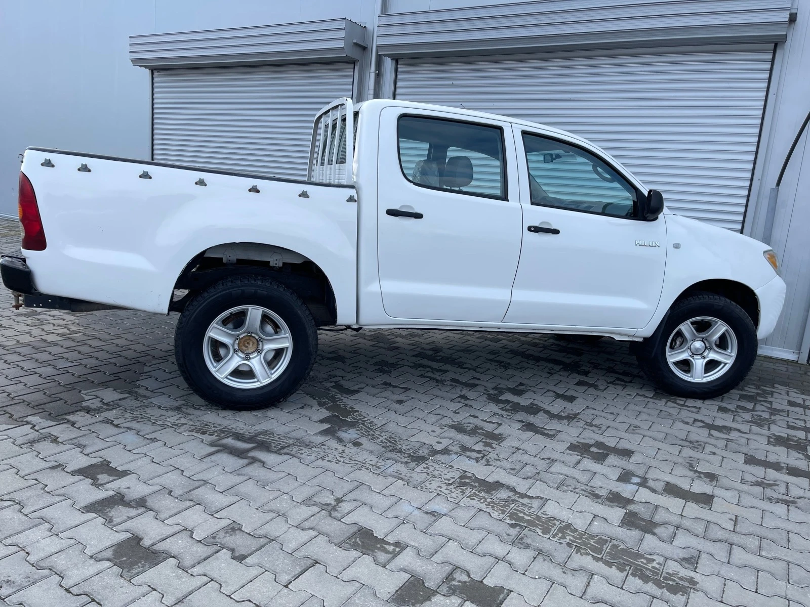 Toyota Hilux 2, 5D 4x4, lo/hi, климатик, ел.пакет, usb - изображение 7