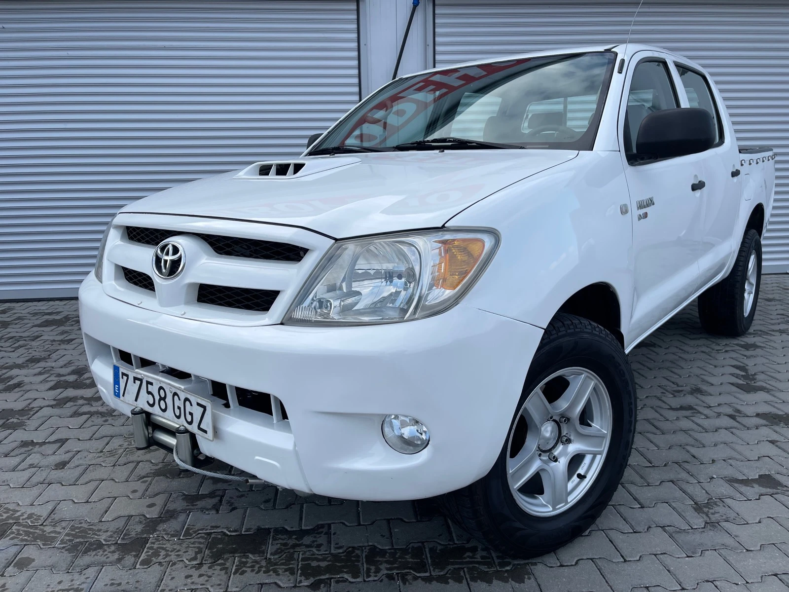 Toyota Hilux 2, 5D 4x4, lo/hi, климатик, ел.пакет, usb - [1] 