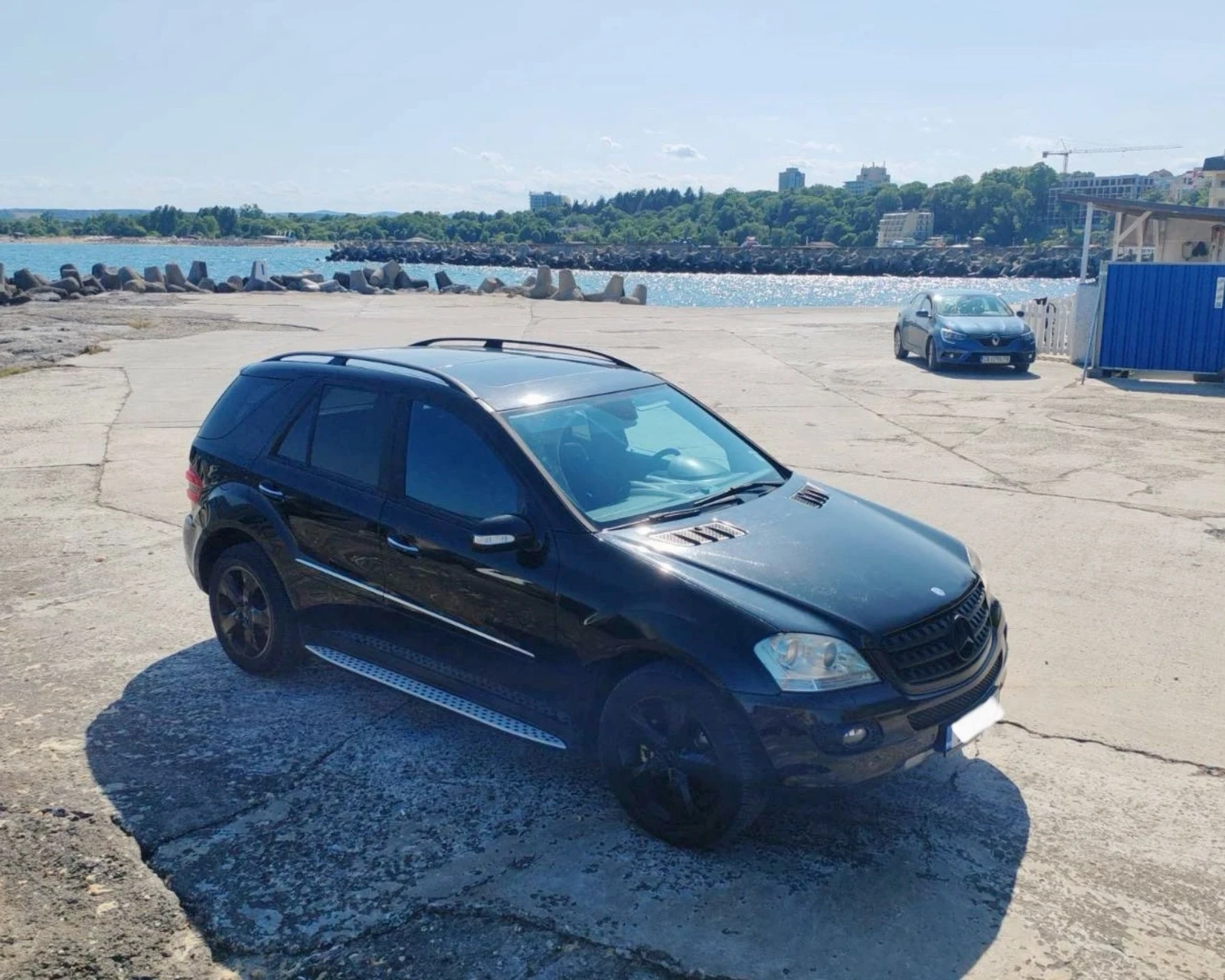Mercedes-Benz ML 320 3.2 - изображение 2