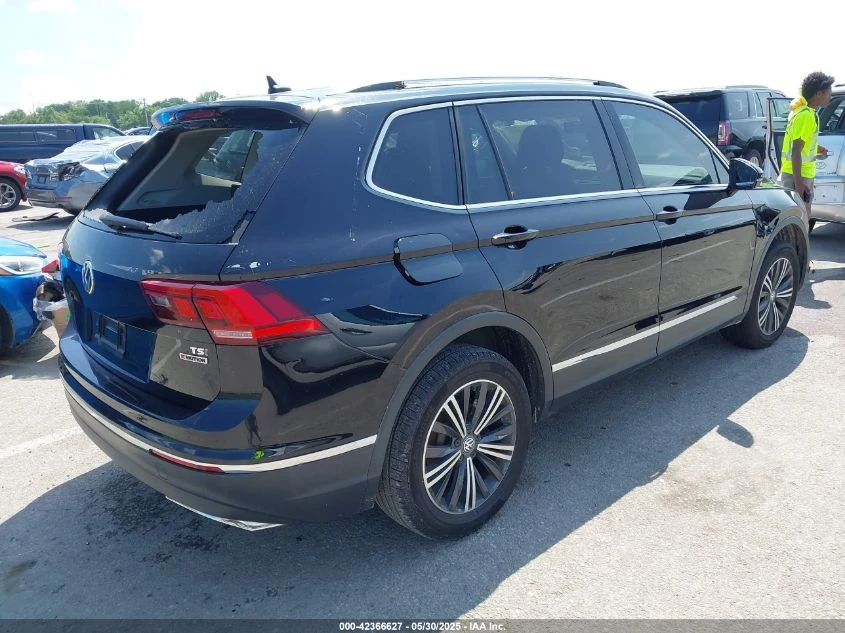VW Tiguan 2018 VOLKSWAGEN TIGUAN 2.0T - изображение 7