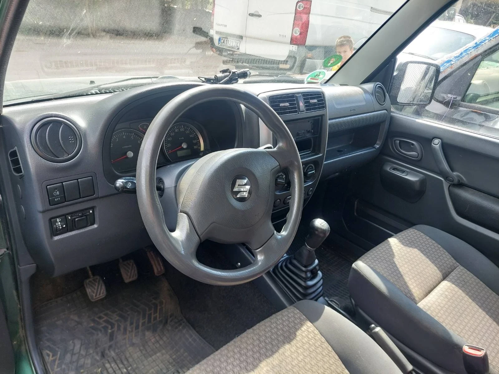 Suzuki Jimny 1.3 85КС - изображение 2