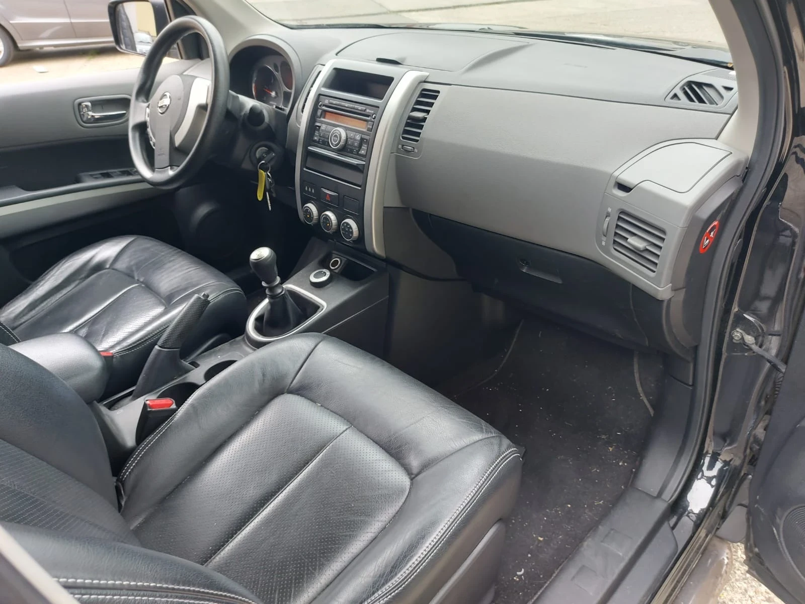 Nissan X-trail 2.0D     | Mobile.bg   9