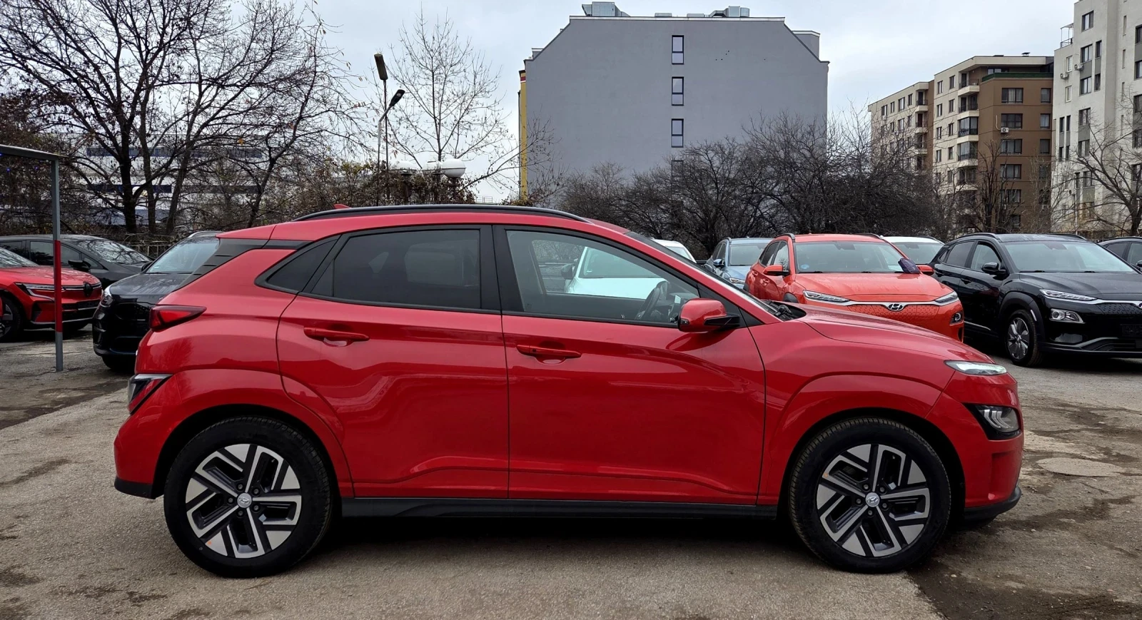 Hyundai Kona 64KWh/ГАРАНЦИОННА/SOH100% - изображение 2