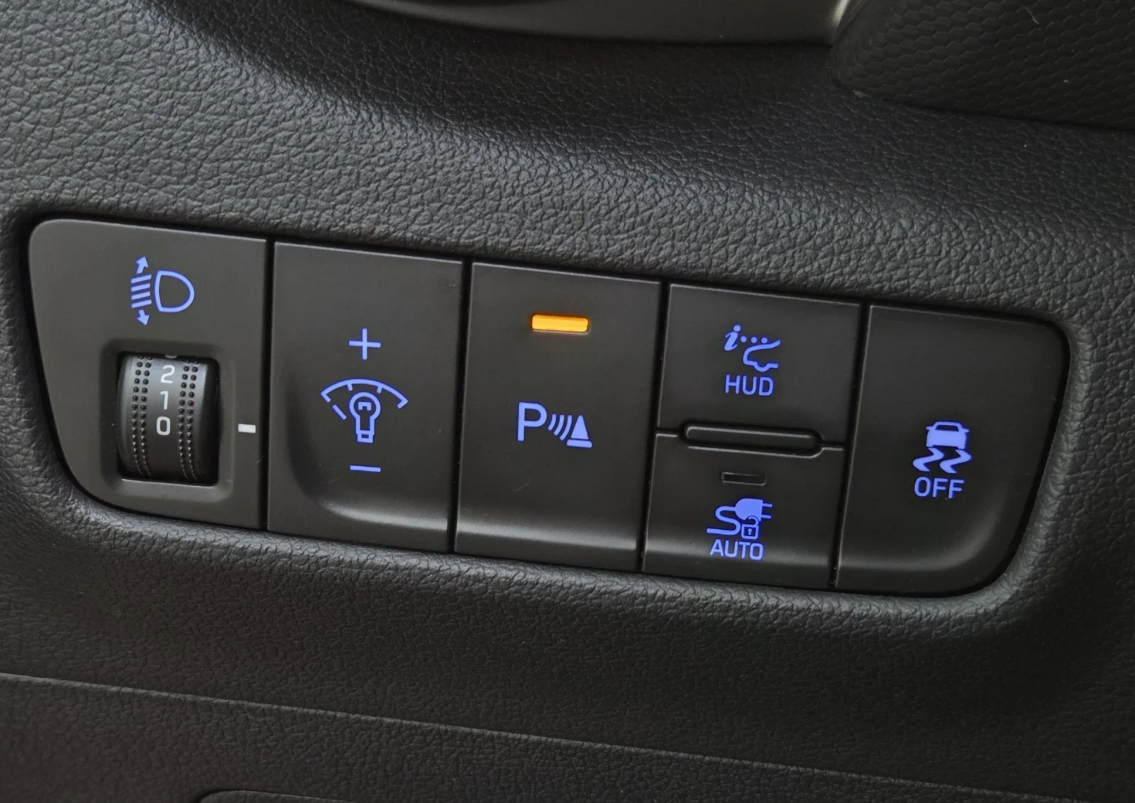 Hyundai Kona 64KWh/�������� � �������� �������� | Mobile.bg � ����������� 13