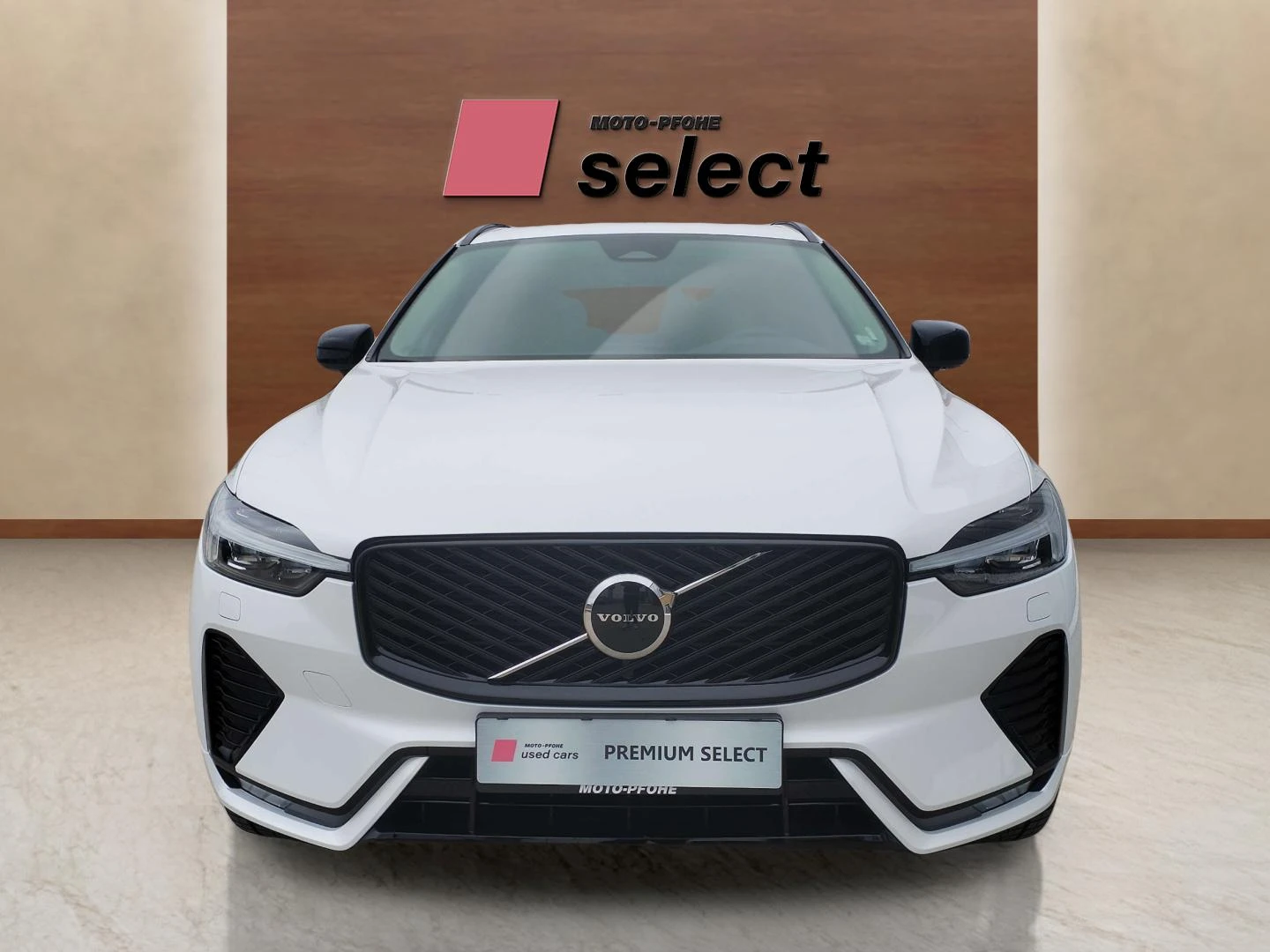 Volvo XC60 2.0 B5 - изображение 2