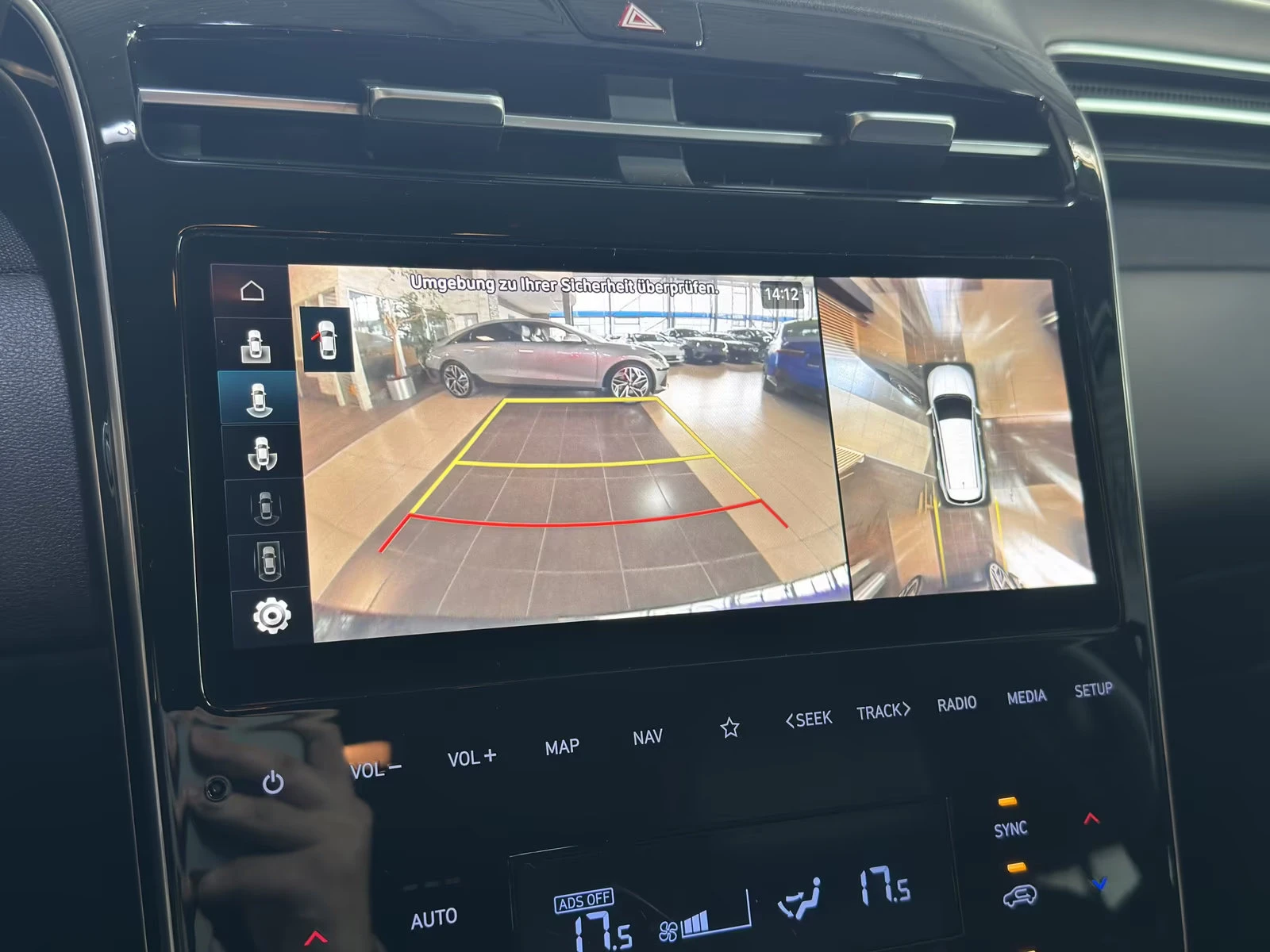 Hyundai Tucson 1.6PHEV/265HP/4X4/360/LED/ACC/172z, снимка 14 - Автомобили и джипове - 53877842