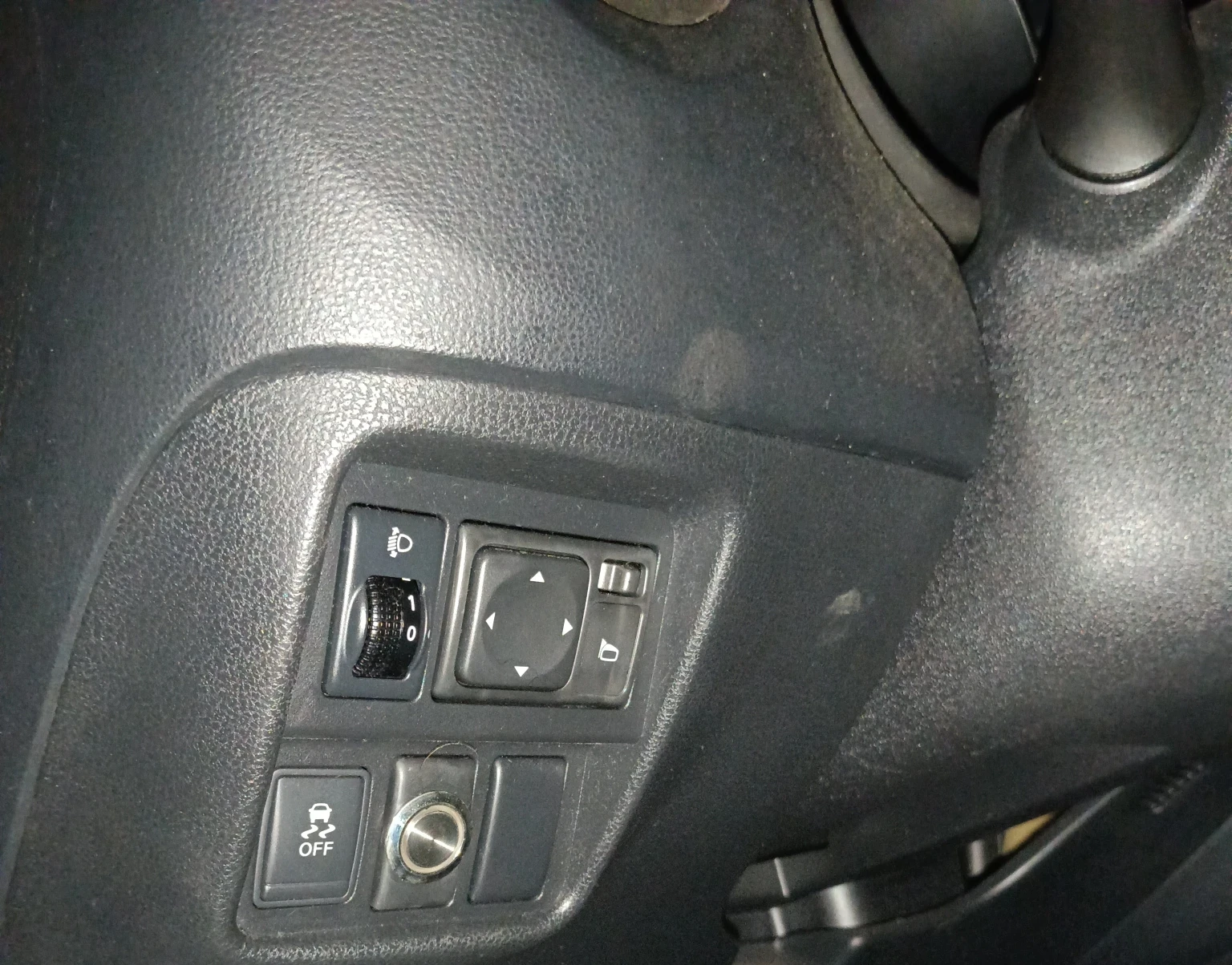 Nissan Juke, снимка 8 - Автомобили и джипове - 54496933