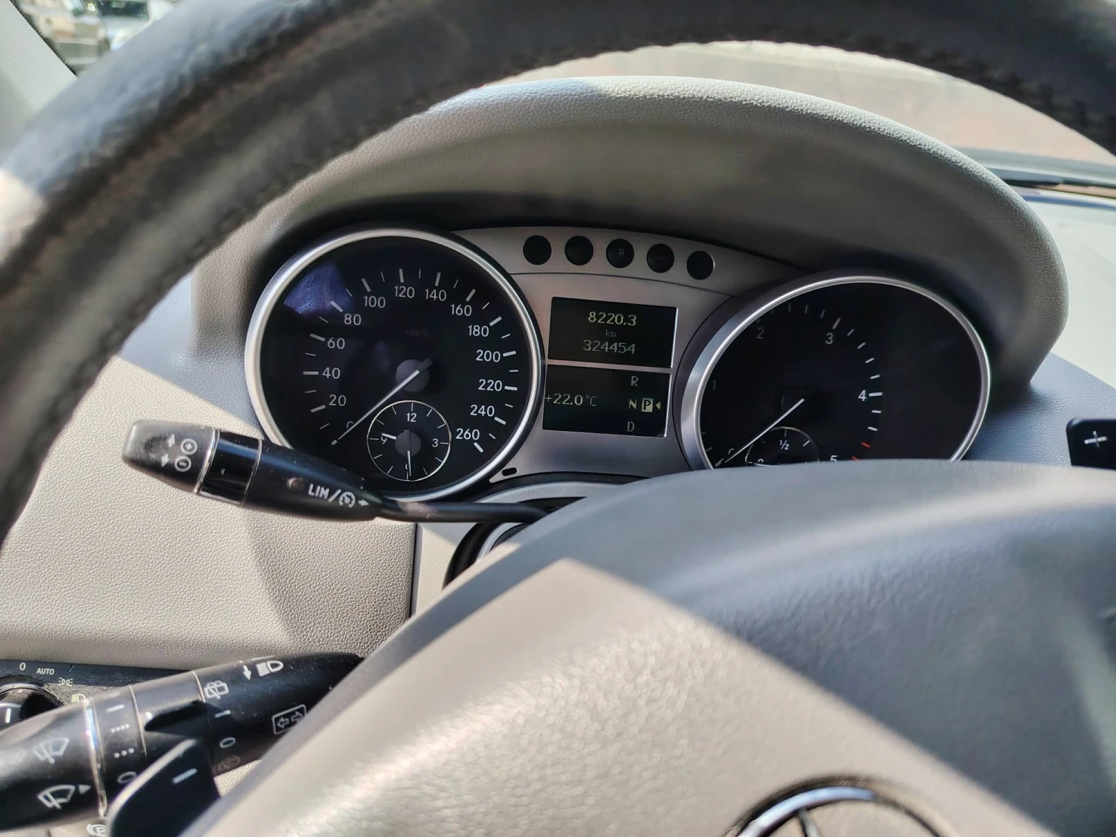 Mercedes-Benz ML 350, снимка 9 - Автомобили и джипове - 54824501