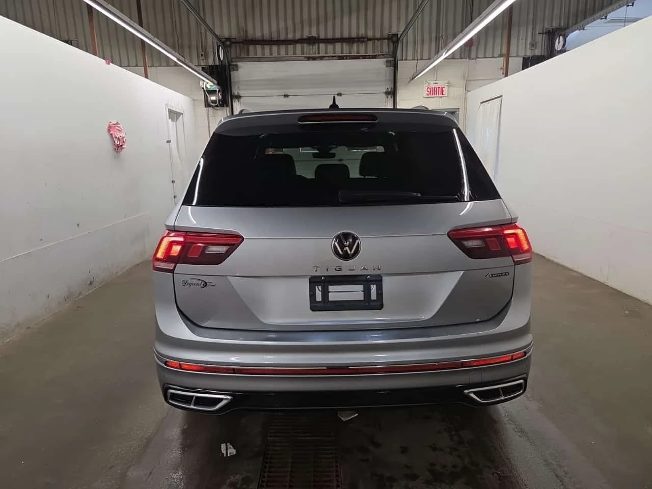 VW Tiguan * HIGHLINE R LINE * CARFAX * FENDER * ��������� *  | Mobile.bg � ����������� 17