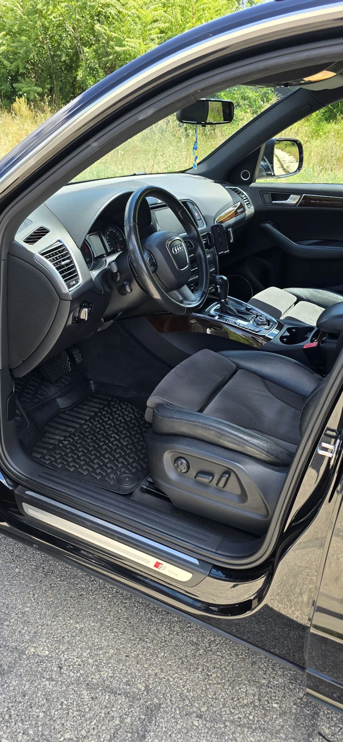 Audi Q5 3.0, снимка 8 - Автомобили и джипове - 55393123
