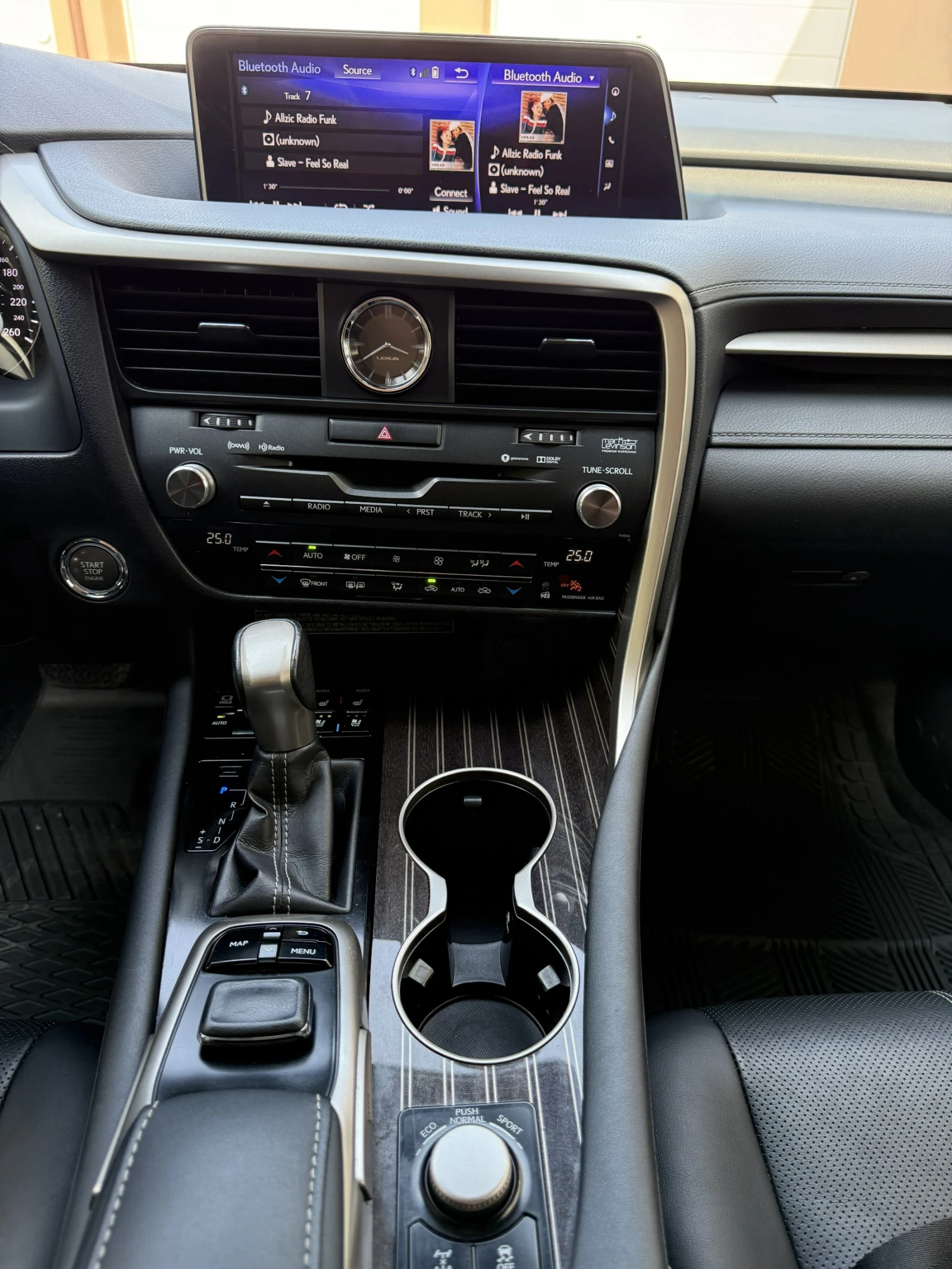 Lexus RX 350, снимка 6 - Автомобили и джипове - 55939752