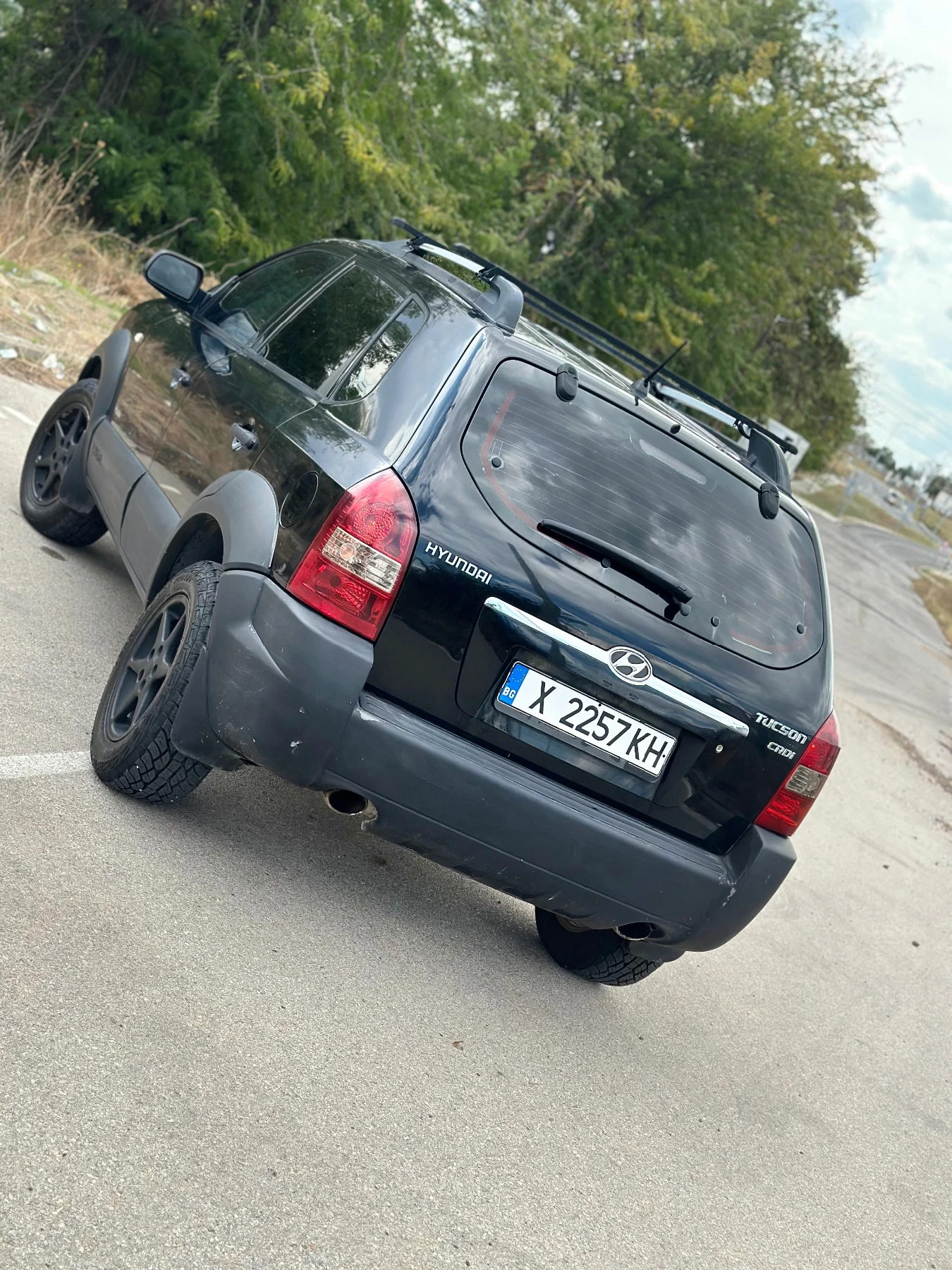 Hyundai Tucson 2.0 CRDI, снимка 2 - Автомобили и джипове - 56293187
