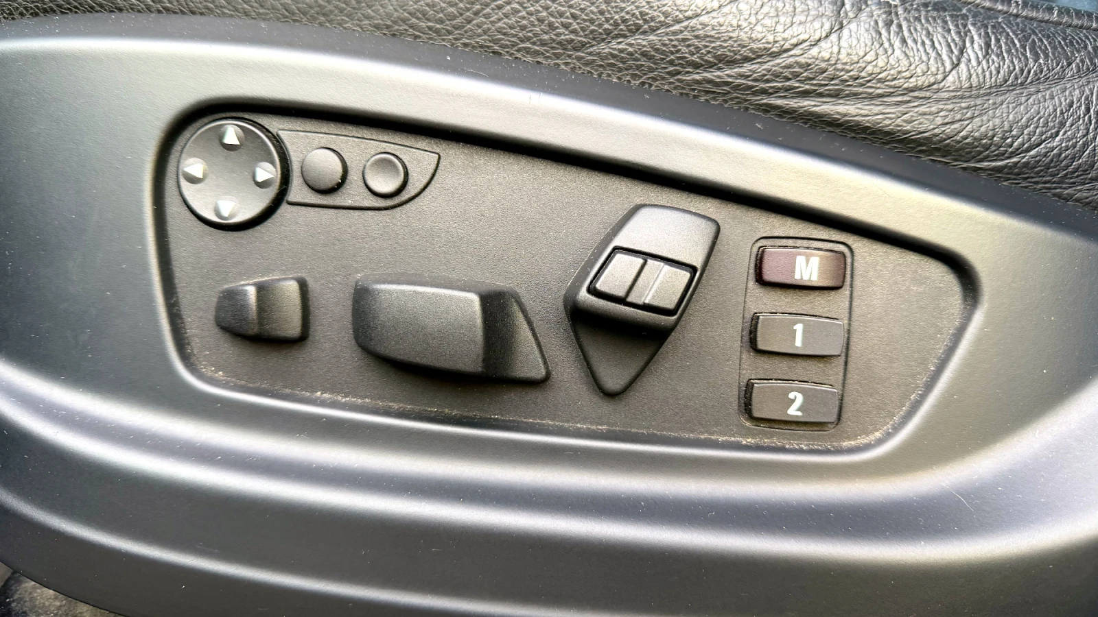 BMW X5 3.0 SD, 7 �����, �������A | Mobile.bg � ����������� 7
