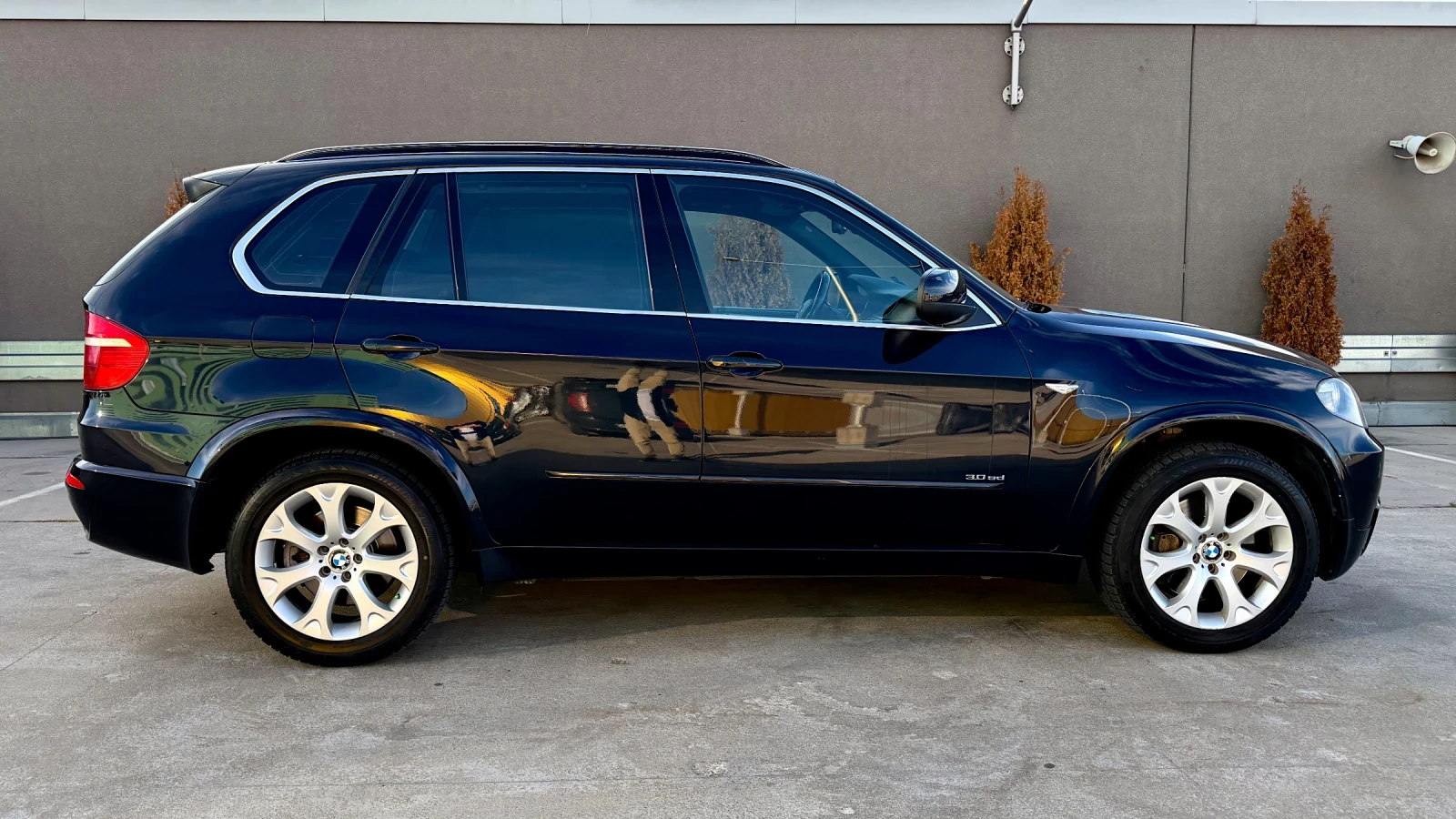BMW X5 3.0 SD, 7 �����, �������A | Mobile.bg � ����������� 5