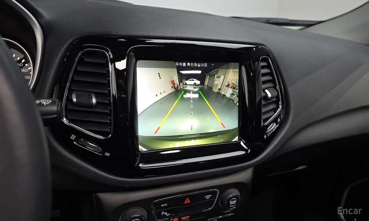 Jeep Compass 2.4* 4X4* PANORAMA* PODGREV* BEATS-AUDIO* ���� | Mobile.bg � ����������� 12