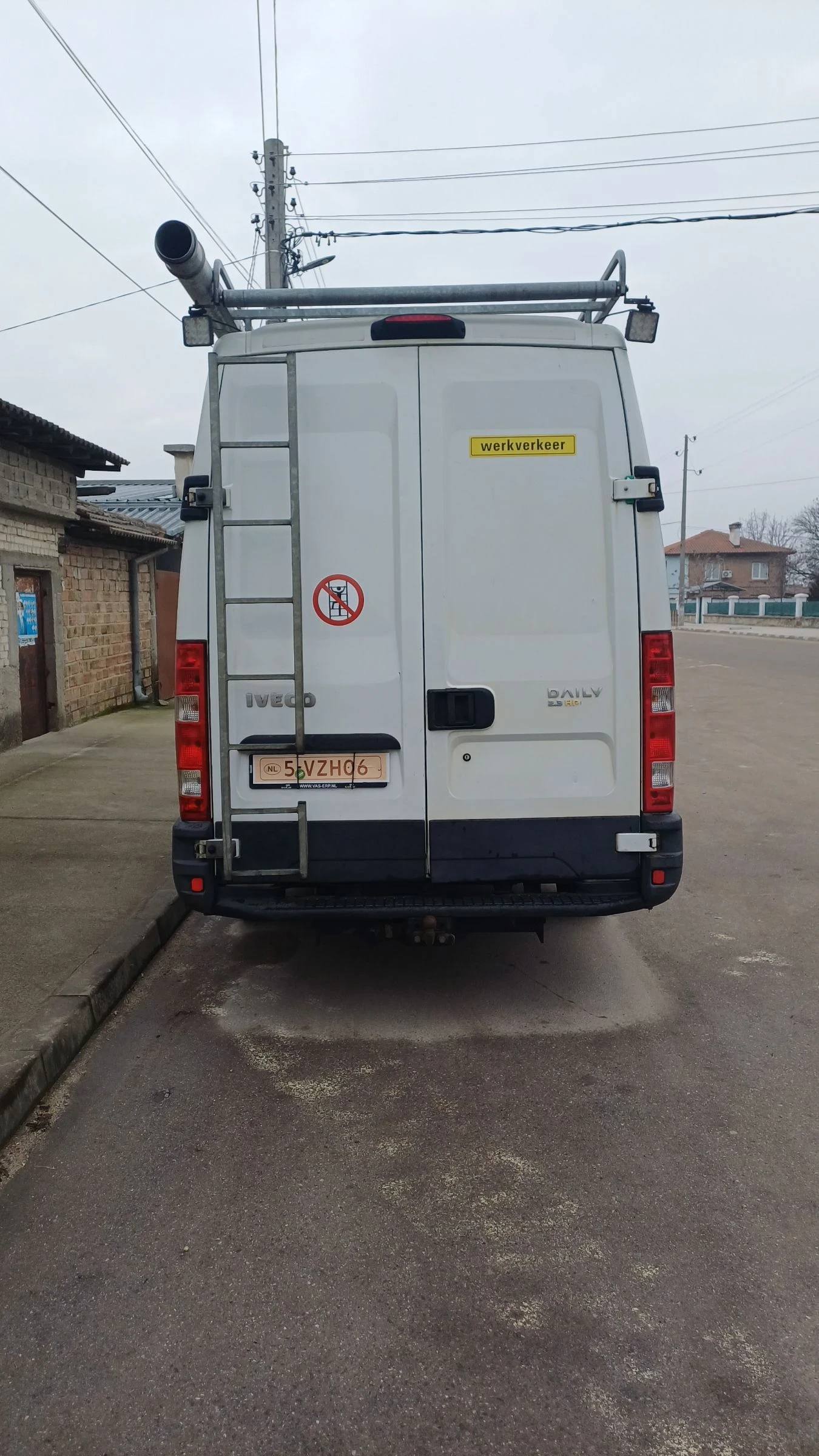 Iveco 35c13 130кс. Без ръжда! - изображение 6