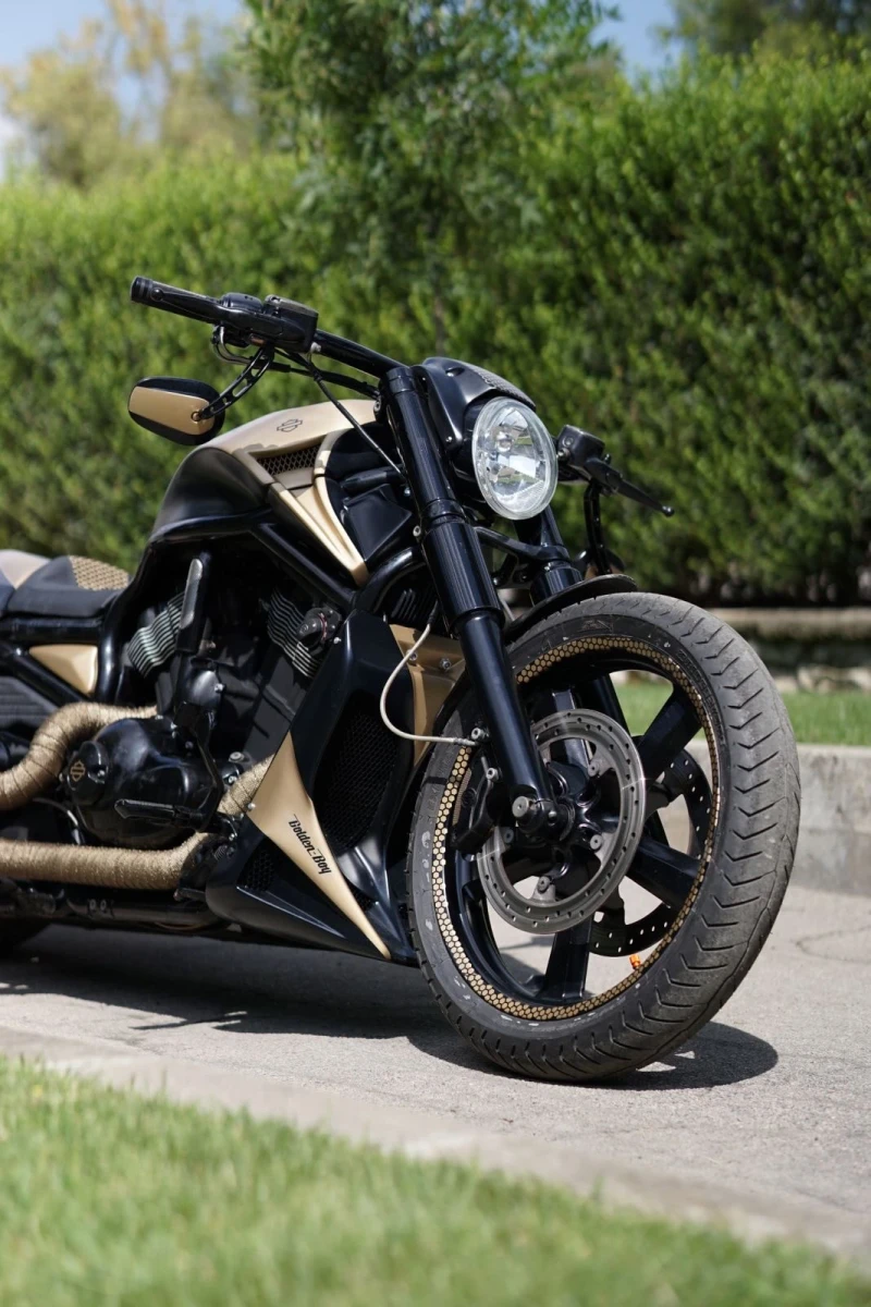 Harley-Davidson V-Rod, снимка 8 - Мотоциклети и мототехника - 52285649