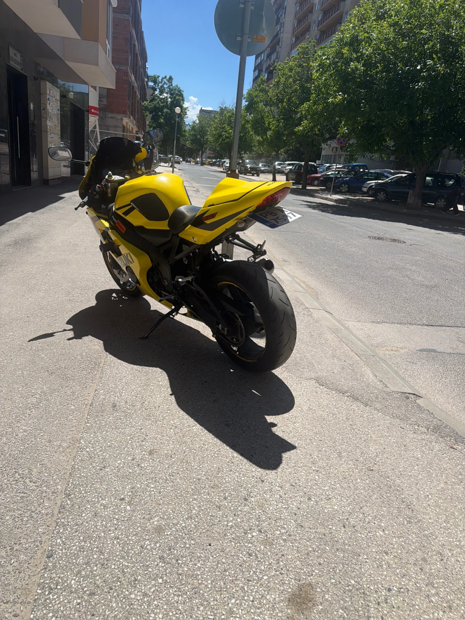Suzuki Gsxr 750, снимка 4 - Мотоциклети и мототехника - 54588256