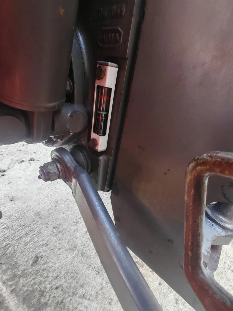 Трактор Claas Axos 340, снимка 9 - Селскостопанска техника - 52573001