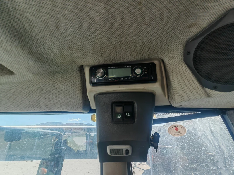 Трактор Claas Axos 340, снимка 15 - Селскостопанска техника - 52573001