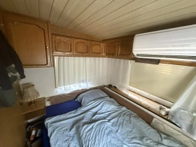 Каравана Burstner LUX 480, снимка 8