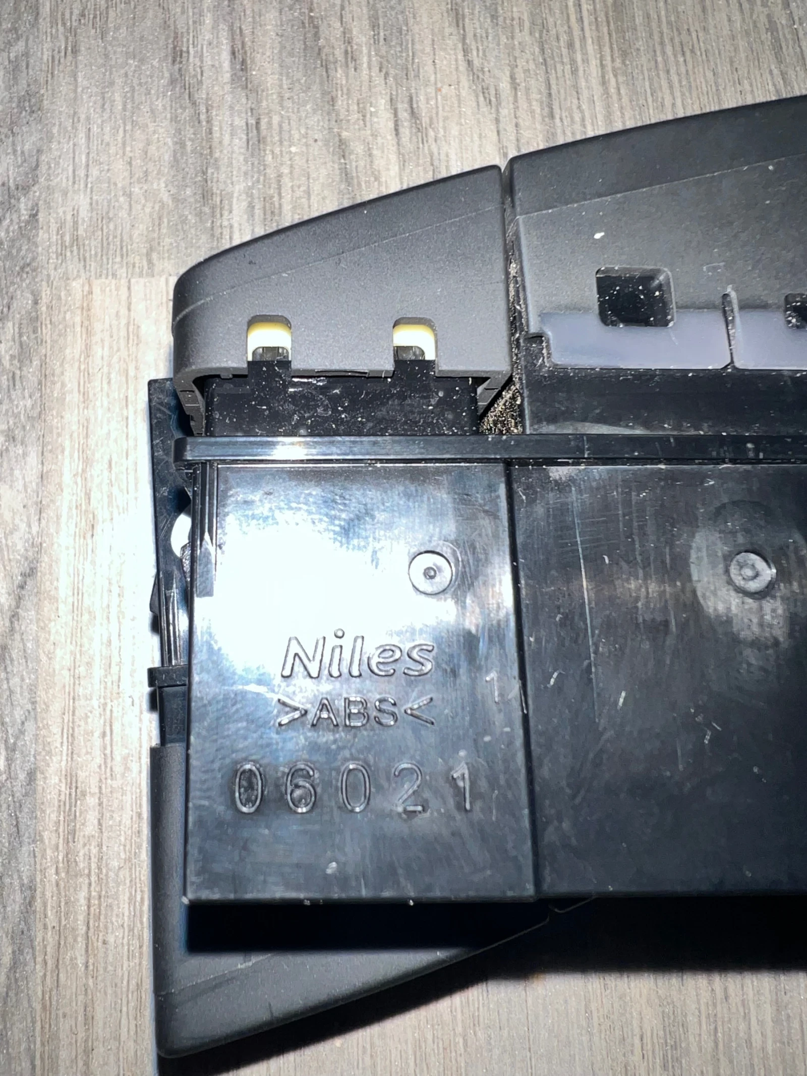 06021  Niles 06021   SUZUKI SWIFT 2018 | Mobile.bg   2