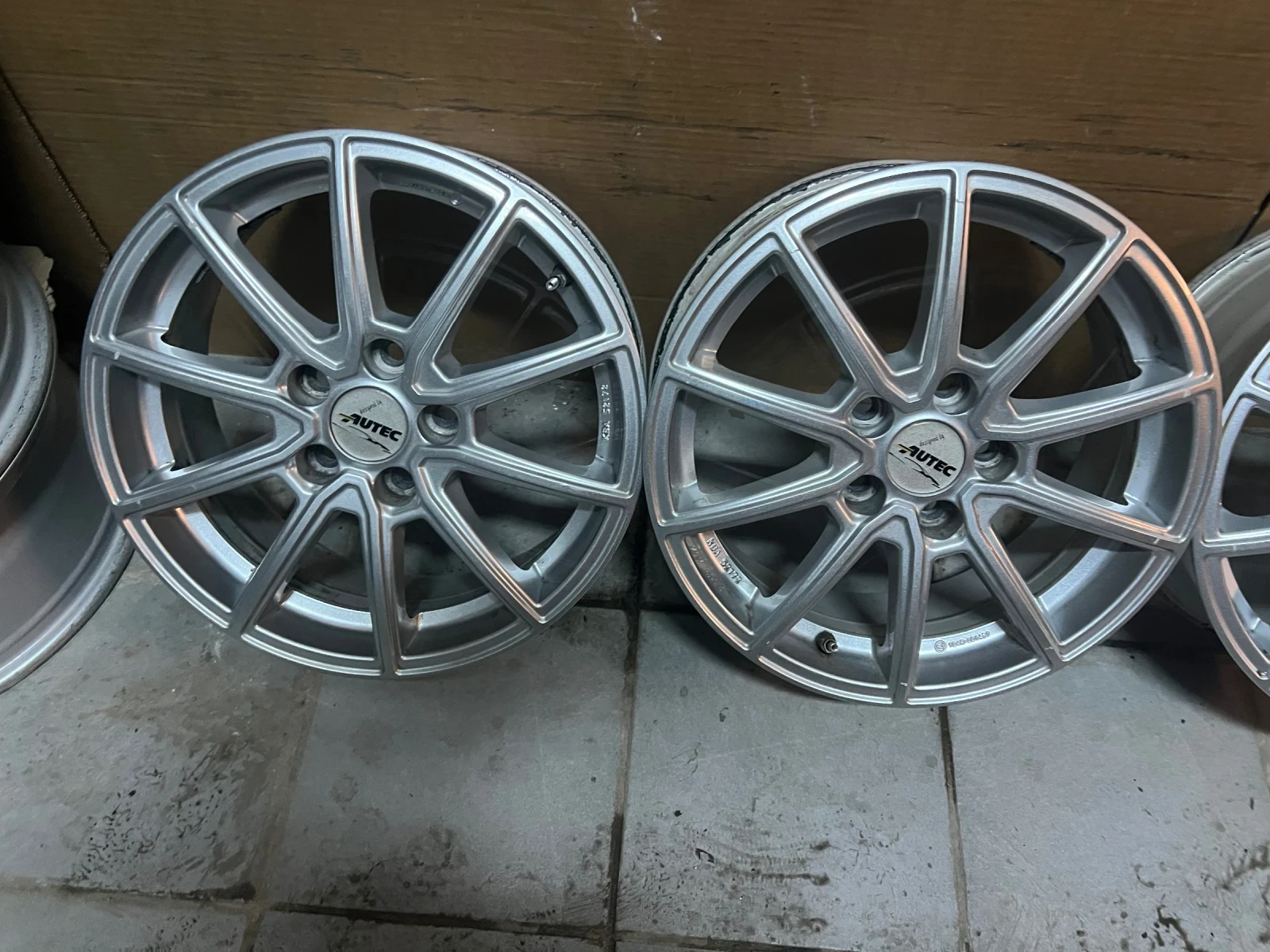 ������ | Mobile.bg � ����������� 3