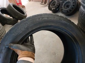 Гуми Зимни 225/55R17, снимка 7 - Гуми и джанти - 44395923