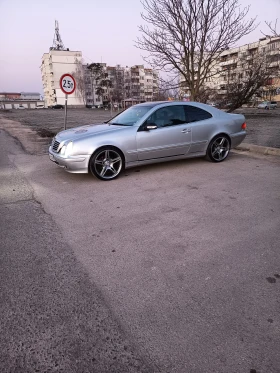 Mercedes-Benz CLK Газ.авт.нави кожа, снимка 15