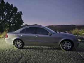 Mercedes-Benz E 320, снимка 10