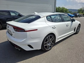 Kia Stinger 3.3 T-gdi GT 4х4 Гаранция, снимка 4