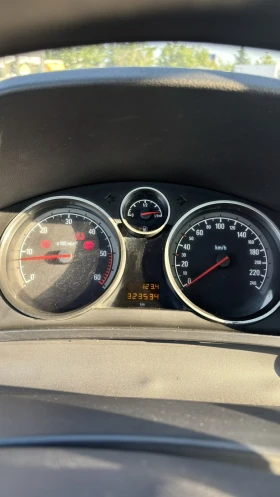 Opel Zafira B, снимка 10
