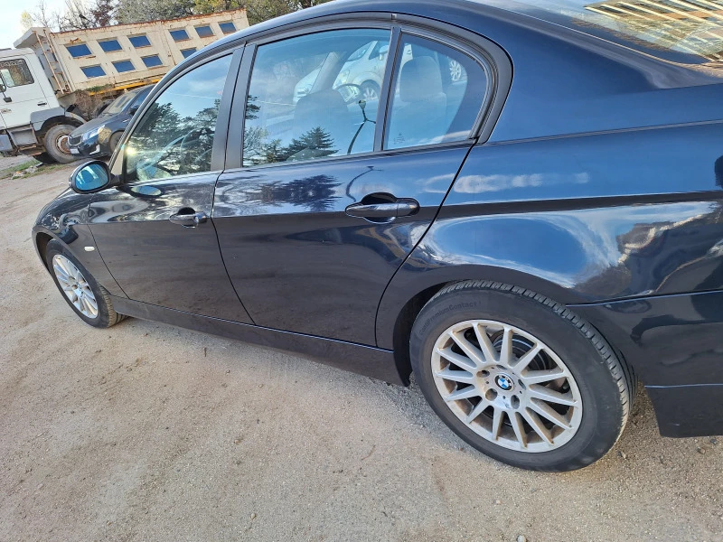 BMW 320, снимка 5 - Автомобили и джипове - 46949428