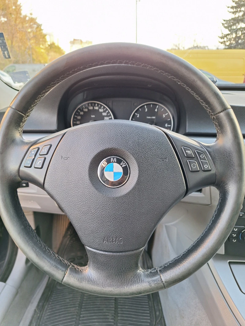 BMW 320, снимка 10 - Автомобили и джипове - 46949428