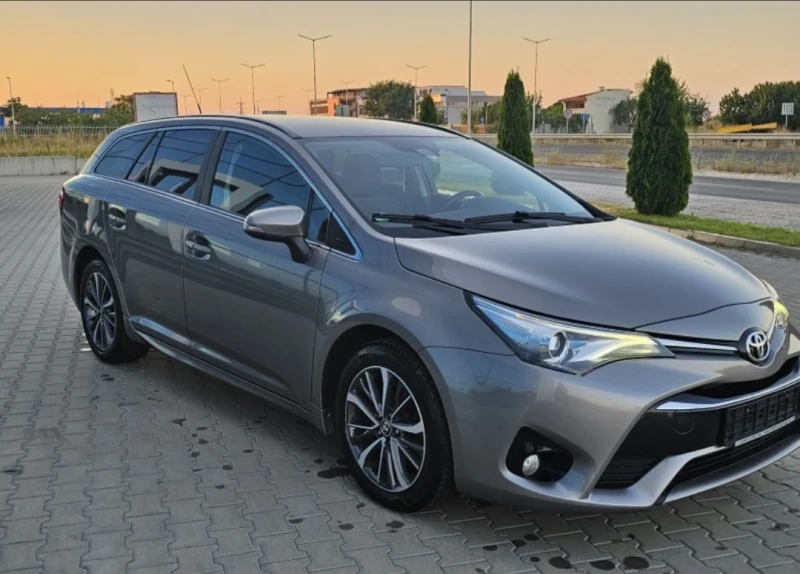 Toyota Avensis, снимка 2 - Автомобили и джипове - 47347625