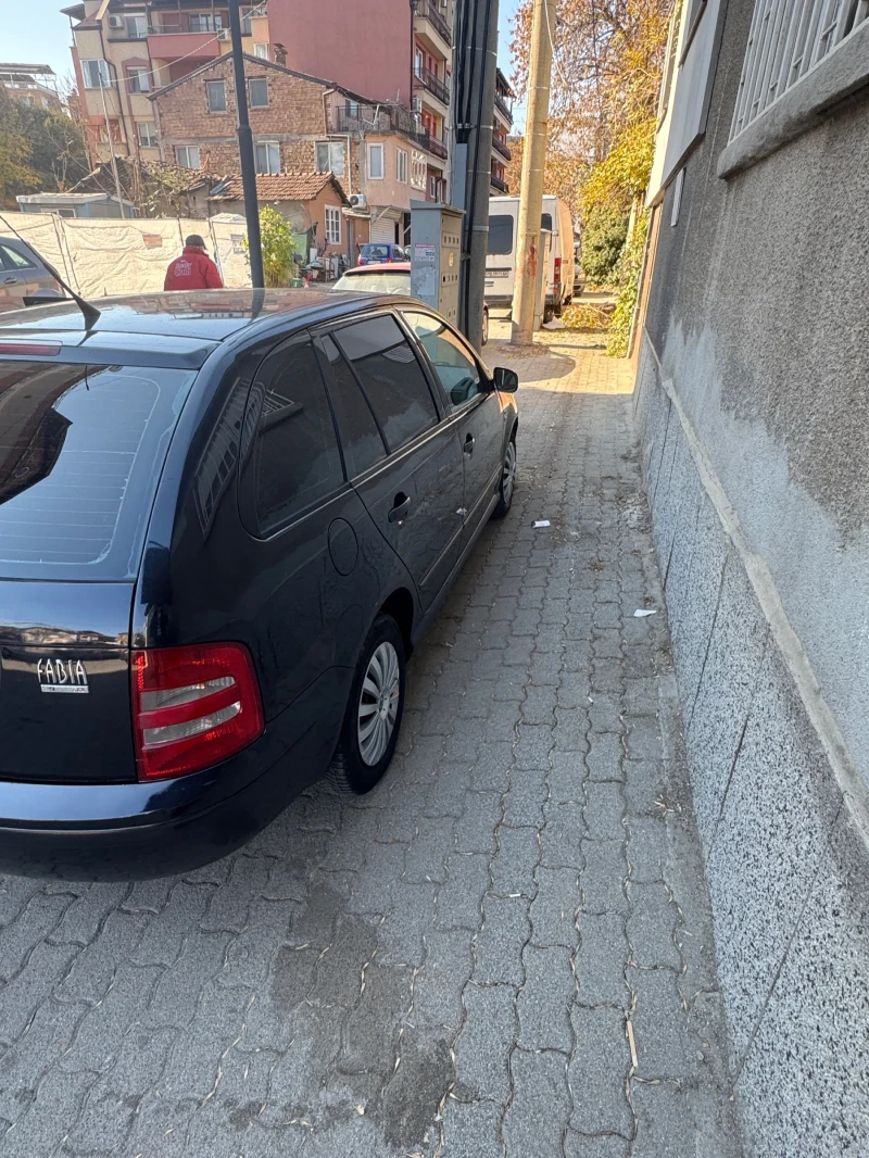 Skoda Fabia, снимка 3 - Автомобили и джипове - 47929821