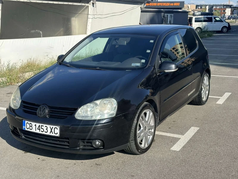 VW Golf 2.0 TDI, снимка 7 - Автомобили и джипове - 49134336