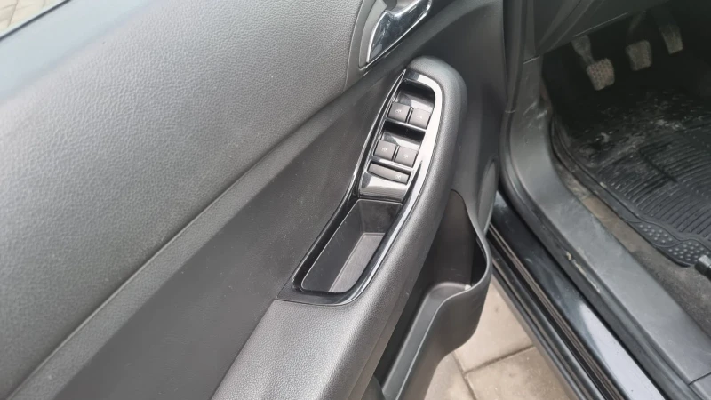 Chevrolet Orlando Bан 6+ 1, снимка 6 - Автомобили и джипове - 52232128