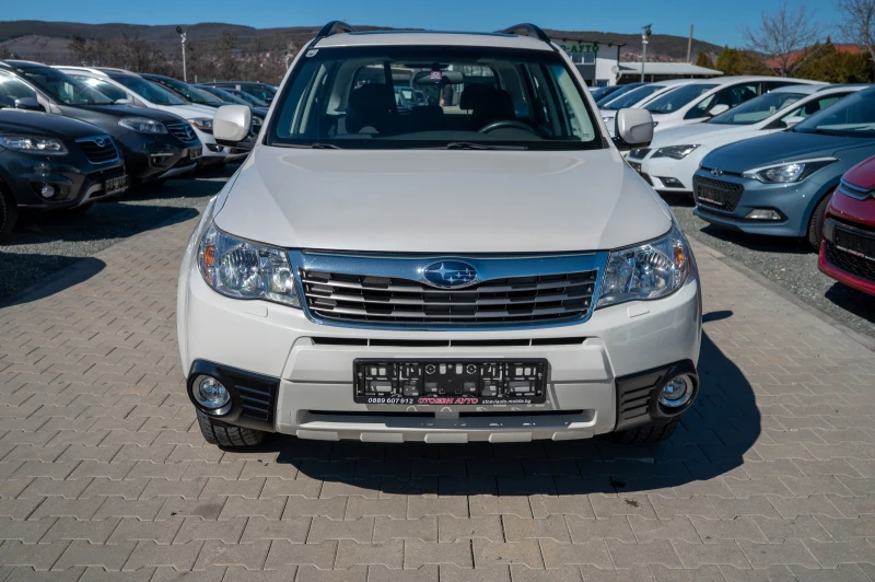 Subaru Forester 2.0* Бензин* 2010г, снимка 4 - Автомобили и джипове - 49412076