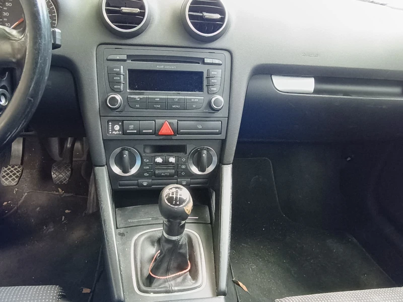 Audi A3 1.6 Бензин/Газ, снимка 7 - Автомобили и джипове - 50533195