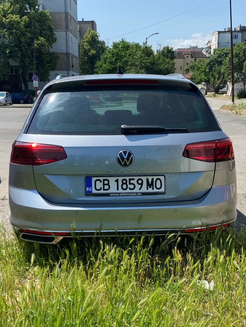 VW Passat, снимка 5 - Автомобили и джипове - 52006737