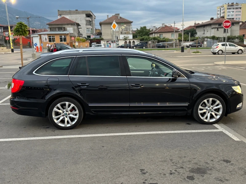 Skoda Superb 2.0 /4x4 Автомат/обдух, панорама, снимка 5 - Автомобили и джипове - 51711744