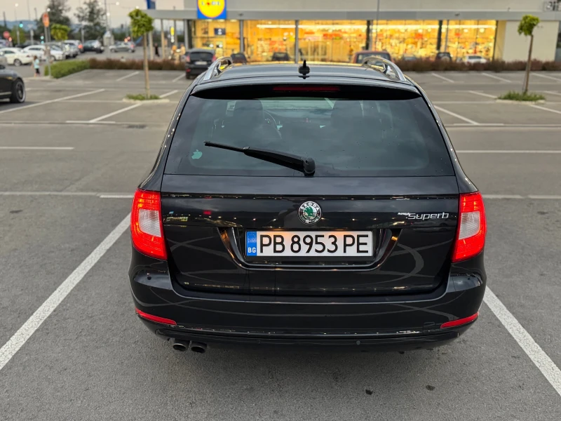 Skoda Superb 2.0 /4x4 Автомат/обдух, панорама, снимка 2 - Автомобили и джипове - 51711744